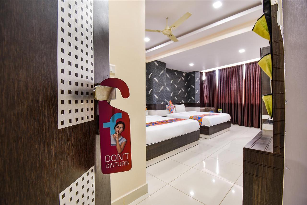 Fabhotel Rotano Suites - Yelahanka 벵갈루루 외부 사진