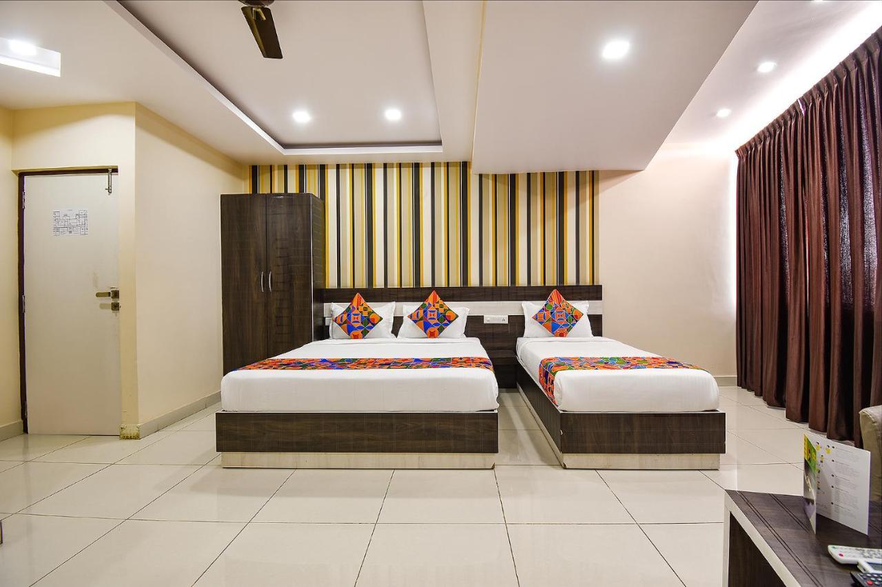 Fabhotel Rotano Suites - Yelahanka 벵갈루루 외부 사진