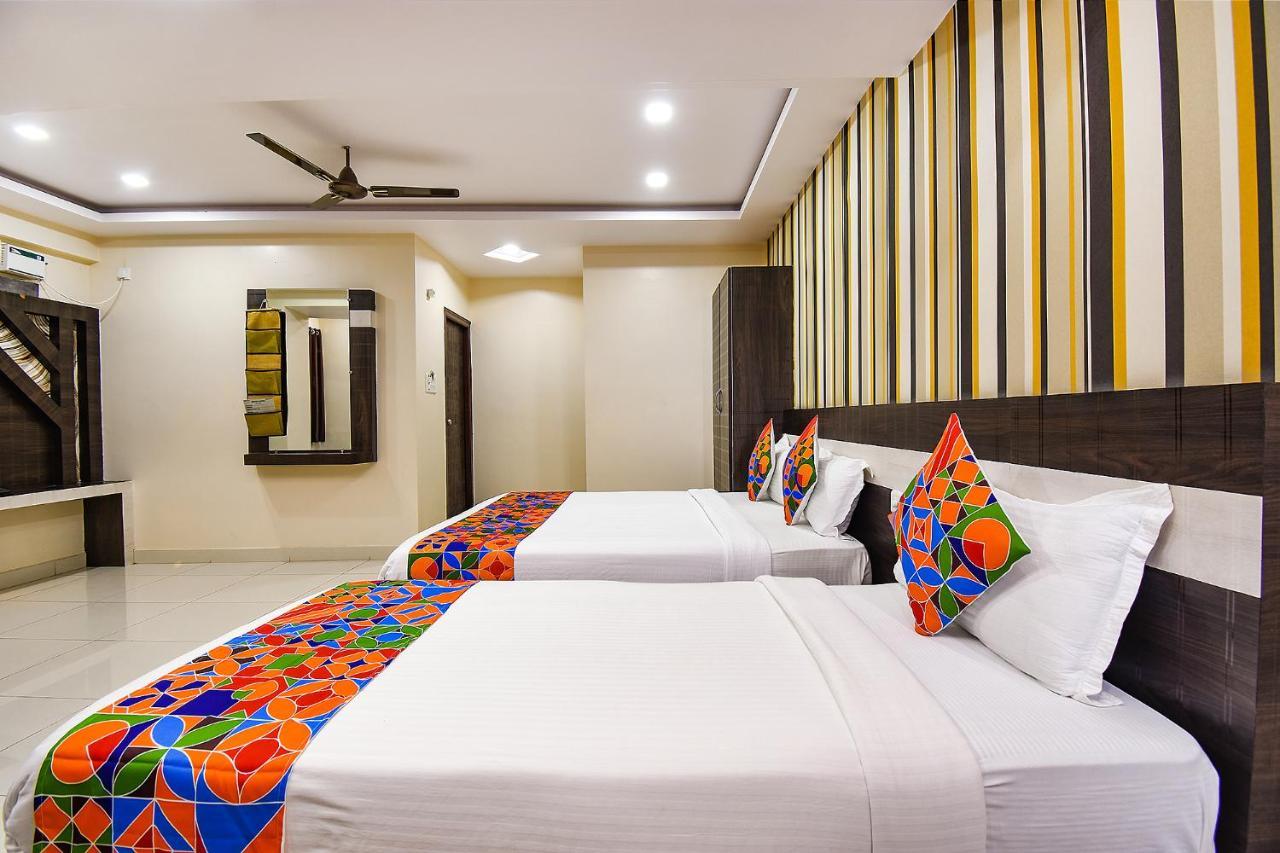 Fabhotel Rotano Suites - Yelahanka 벵갈루루 외부 사진